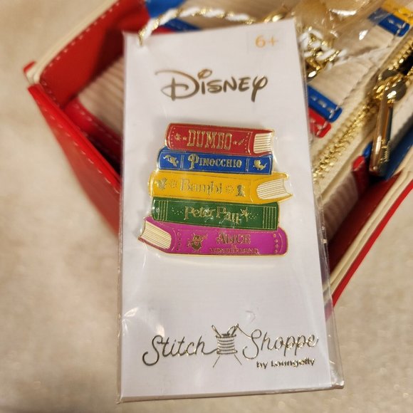 Loungefly Disney Stitch Shoppe Classic Disney Books Crossbody Bag Volume 3 NEW - Picture 3 of 15